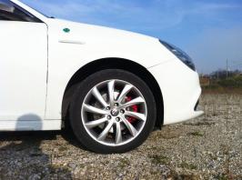 Jantes "sport" 17 pouces alfa giulietta