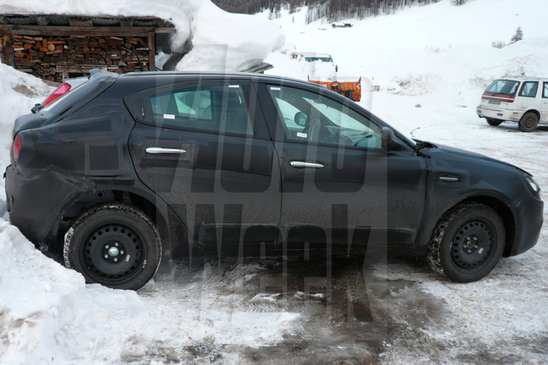 Spy shot Alfa Giulietta