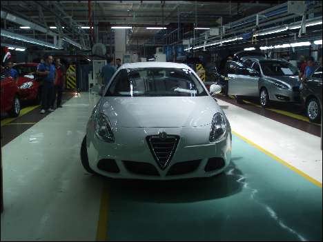 Spy shot Alfa Giulietta