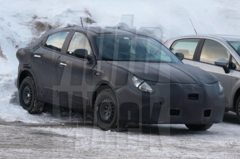 Spy shot Alfa Giulietta