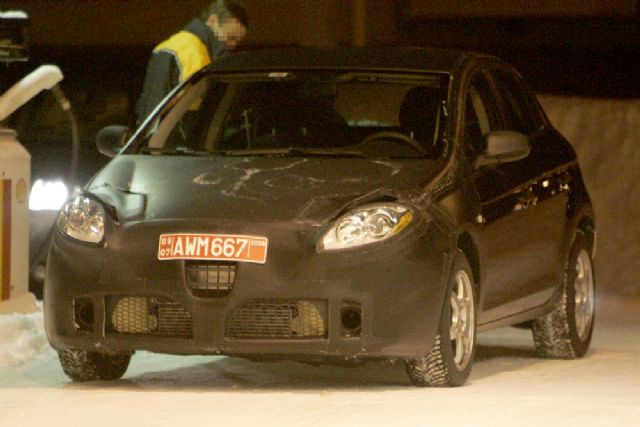 Spy shot Alfa Giulietta